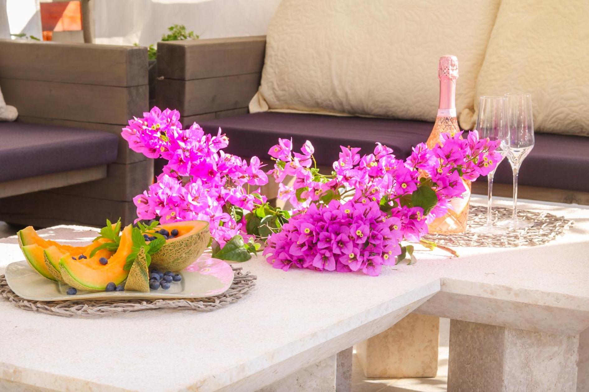 Villa My Rose With A Private Pool 믈리니 외부 사진