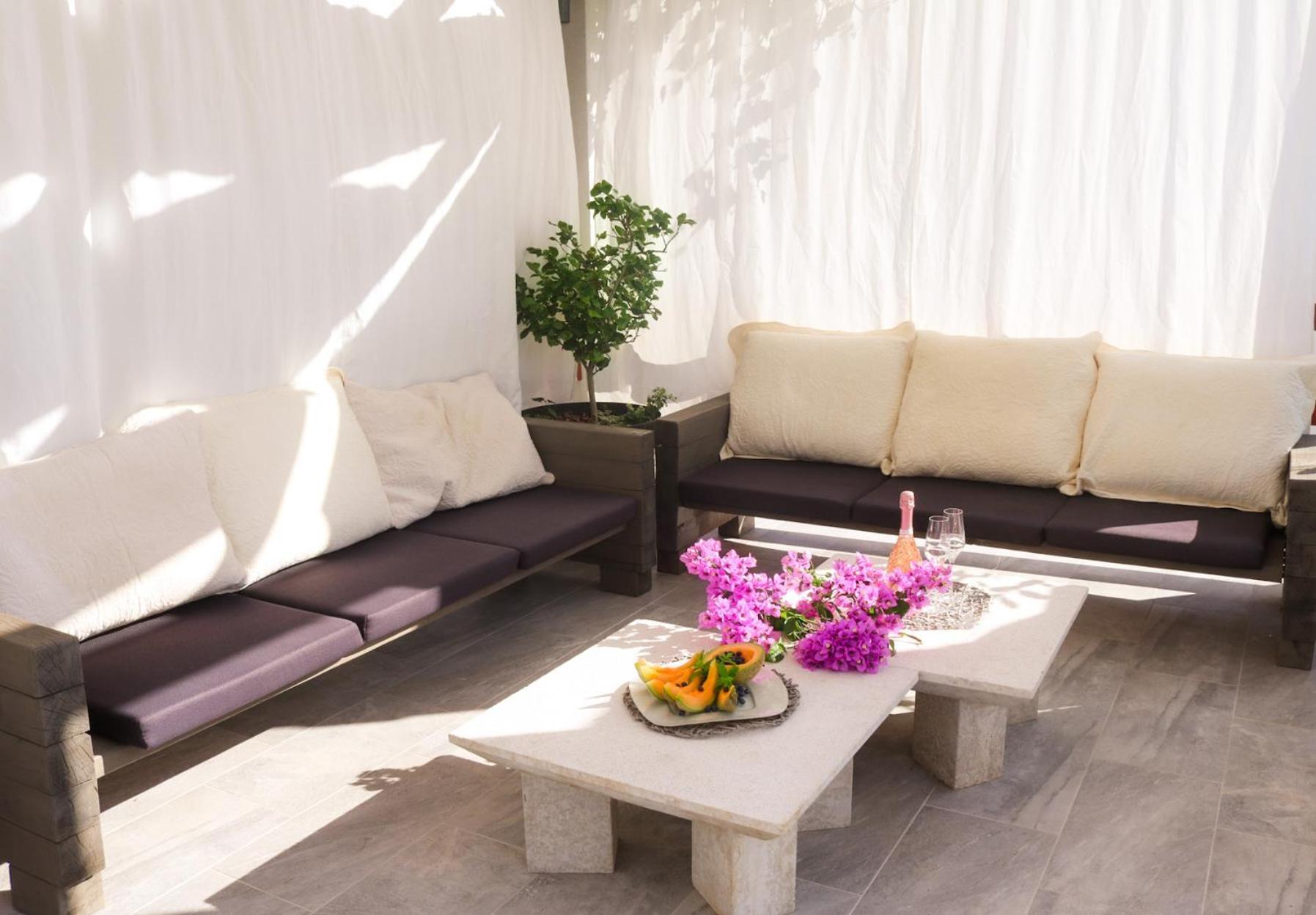 Villa My Rose With A Private Pool 믈리니 외부 사진